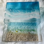海のインテリア収納BOX  海のトレイ　小物入れ　波紋　波　海　キラキラ　ブルーオーシャン　エポキシ　レジンアート　水面　アクセサリー入れ　宝物入れ　夏　涼しげ