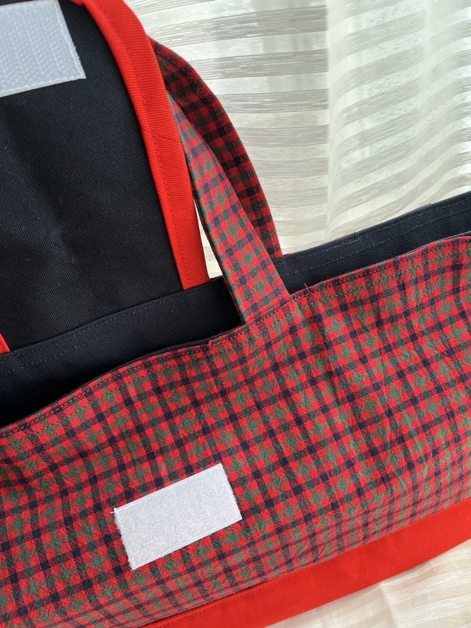 【新品未使用タグ付き】ファミリア　ピアニカバッグ 🎹シンプルピアニカケース☆新色RED☆鍵盤ハーモニカケース