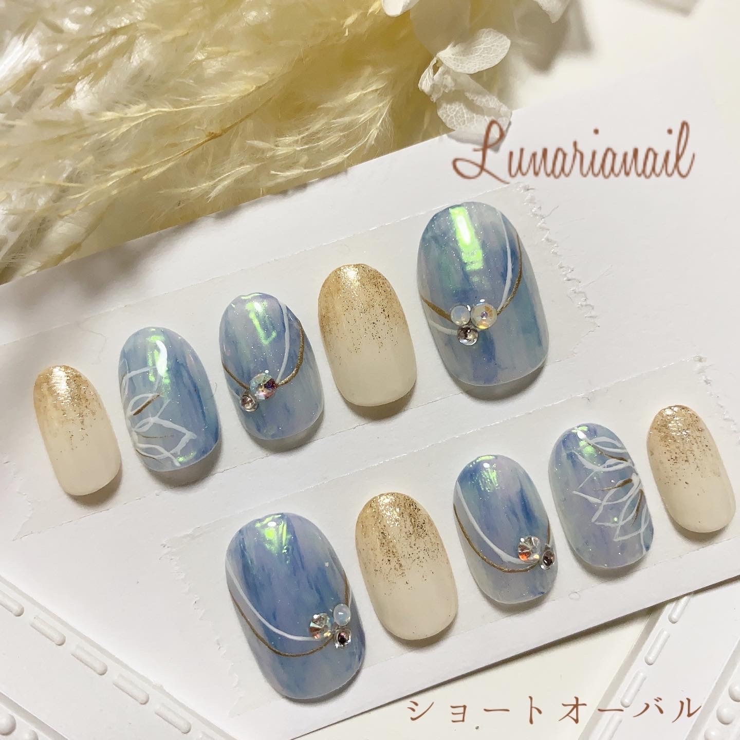 ラインフラワーネイル♡ 春ネイル マグネット シンプル ベージュ
