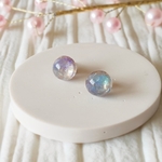 淡い色の小さいピアス　サージカルステンレス