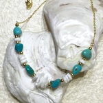 Blue&White 天然石ターコイズとシェルのネックレス