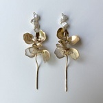 人気NO.1 ‼︎  bronze flower keshi pearl  earring/ pierce