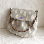 持ち手付きふっくらポーチ☆オックス生地くすみカラー9150①・しずく・ドロップ・グレー　小物入れ・スマホケース・コスメ入れ