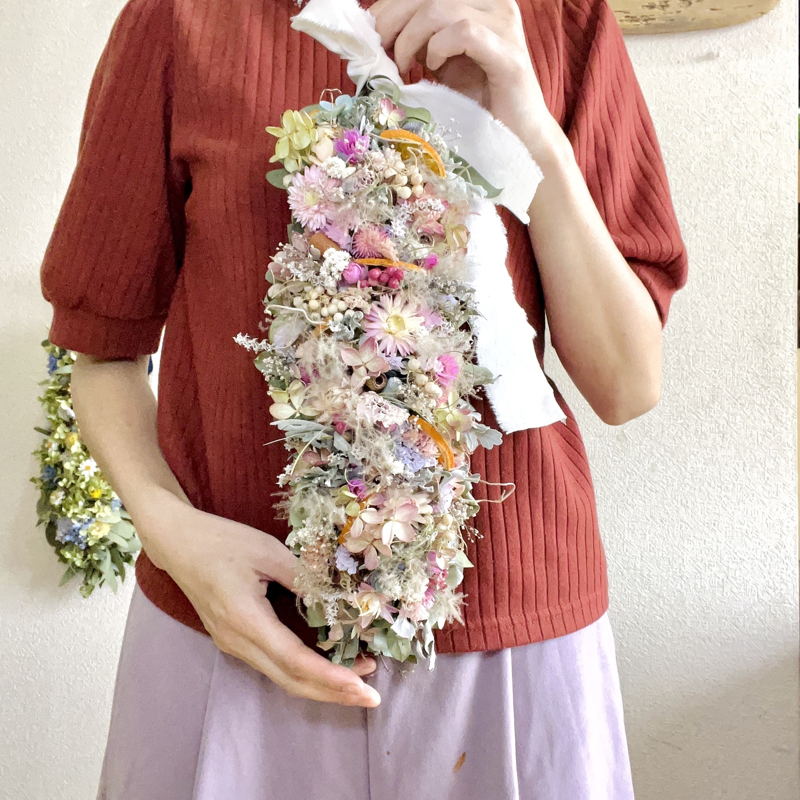 花々の縦長ガーランド ユーカリ あじさい アジサイ スワッグ ドライ