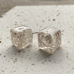 ラメッタカーリーのスクエアピアス
