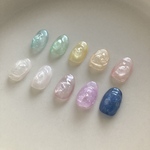 虹色レインボーのバブルネイル　ネイルチップ