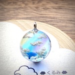 空＆雲ペンダント まん丸 虹のかかる青空 20mm