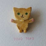 猫ブローチ
