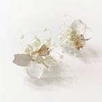 moja(b) (ivory) イヤリング