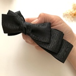 選べるカラーオルテガ柄アシンメトリーバナナクリップ