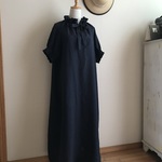 ベルギーLibeco社リネン（ネイビー）で作ったギャザーフリルボウタイワンピース