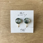 眠り／humming . .  ◯ 耳飾り／10mm〈揺れない〉