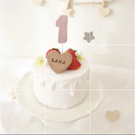 ゲスト様　専用　人気♡いちごのミニクレイケーキ☆ハーフバースデー　誕生日　手持ちケーキ　誕生日ケーキ　自宅撮影　1歳以外でも承ってます♪