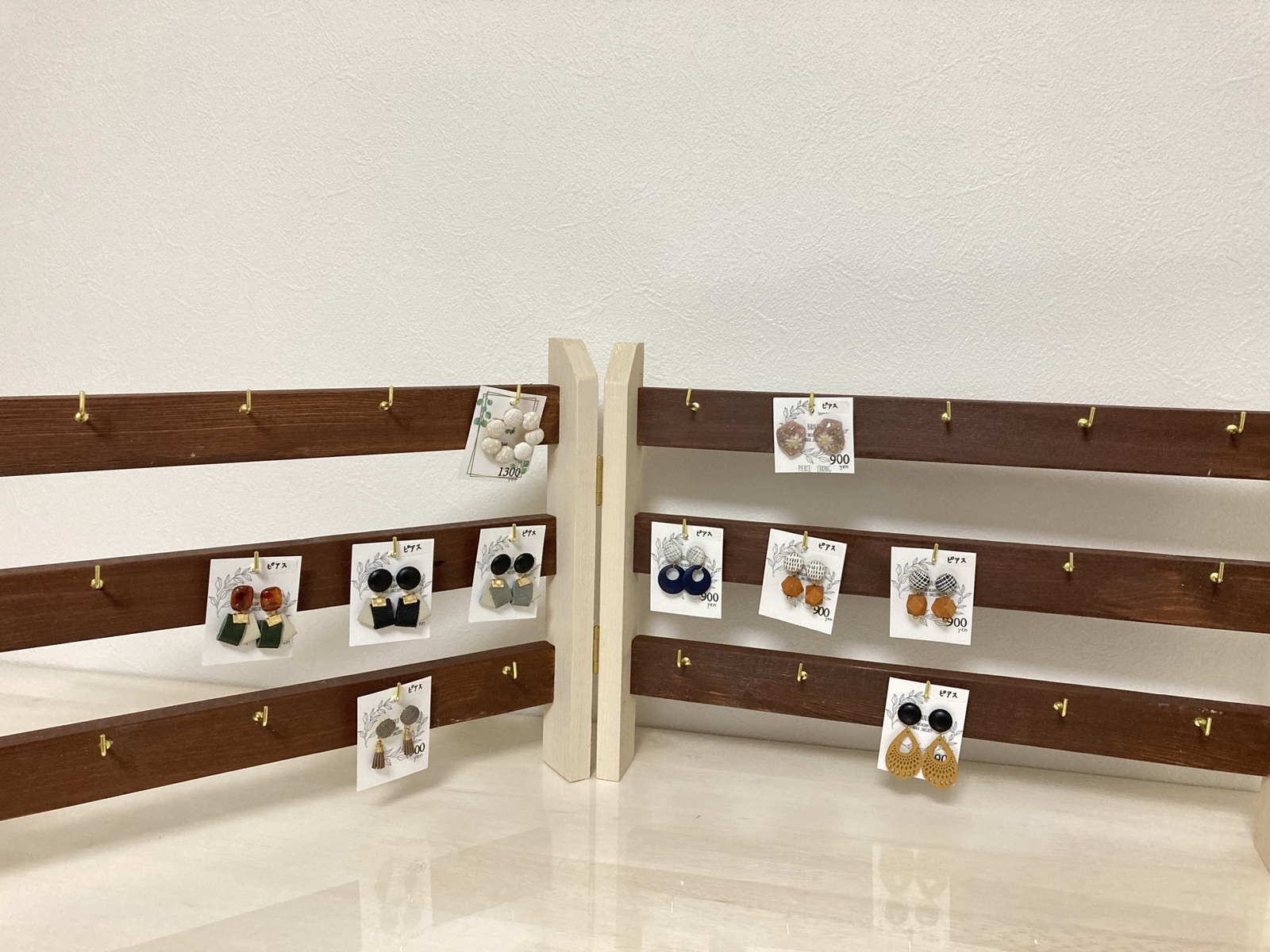 マルシェなどに☺︎折りたたみフックタイプアクセサリースタンドラック マルシェなどに☺︎折りたたみフックタイプアクセサリースタンド