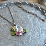 移り気の紫陽花ネックレス-くすみブルー