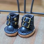 ☆プチブライス　靴　２ストラップブーツ　ネイビー　濃紺　☆　プチブライス　☆　牛ヌメ革　ドール　ハンドメイド　ミニチュア　