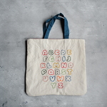 アルファベット刺繍トートバッグ　blue