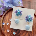 ガク紫陽花　つまみ細工×天然石　耳飾りピアス　イヤリング　ブルーオパール　レイボームーンストーン　アパタイト　タンザナイト　アクアマリン　アマゾナイト