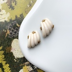 vintage lact “ kouglof” pierce / earring