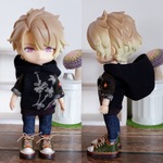 パーカー単品　黒系（ねんどろいどどーるオビツ11ボディ共有サイズ）