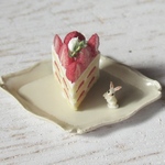 白うさぎ　もりもりいちごのショートケーキ🍰