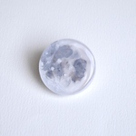 【試作品】月　30mm ピンズ
