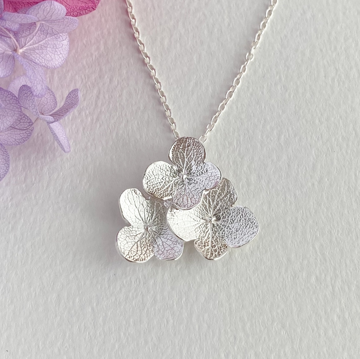 ネックレス〕純銀の紫陽花ネックレス - felice *フェリーチェ | minne 
