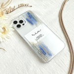 塗りかけのニュアンスアートとゴールドの上品な煌めきを閉じ込めた涼しげなスマホケース　iPhoneケース　ブルー　アルコールインクアート　名入れ　記念日　誕生日　チェーンストラップ