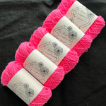【ネオンカラー単色] 20/2刺し子糸 手染め刺し子糸 段染め糸 ネオン刺繍 刺繍糸 ダーニング刺繍 ダーニングニャンドゥティ 編み物 857