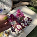 クリアパープルフラワー　刺繍タッセル