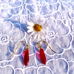 サージカルフック　赤いピアス