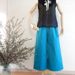 気持ちを上げるブルーのワイドパンツ　丈９０cm　