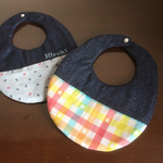 名入れ刺繍可【チェック＆星柄♪】ベビー用スタイ