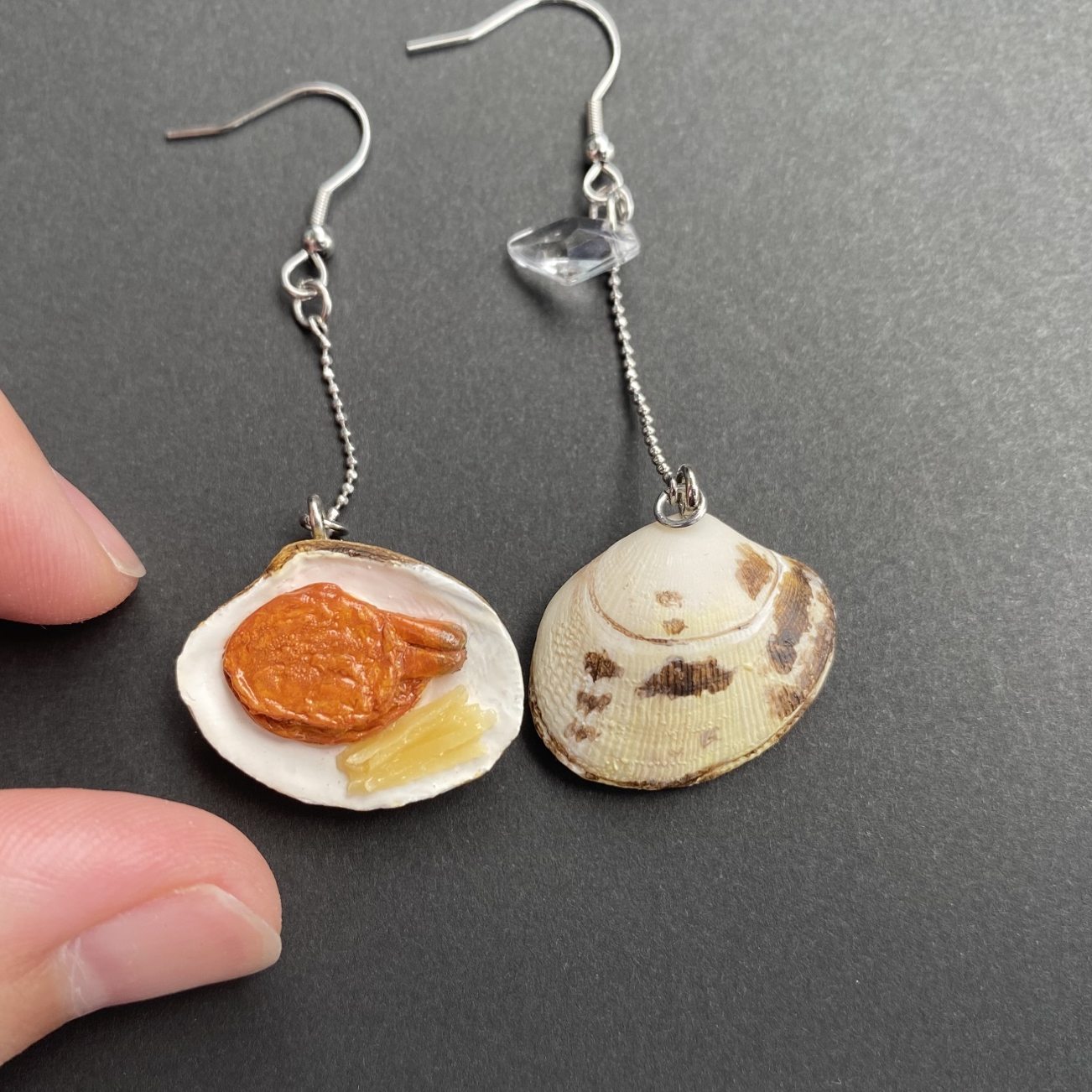 再販⭐︎あさりの酒蒸し&佃煮のセットピアス/イヤリング - プチプチ