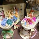 フラワーギフトに❤︎糸巻きアレンジオブジェ❤︎優しい香り付❤︎お揃いのミニミニブーケでお洒落なギフトセットに！