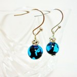 再々入荷！再再・・・深海ブルーのガラスイヤリング＆ピアス