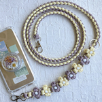 【  お花編みスマホショルダー🌼*･ 】 ストラップホルダー付き\★/ カラー:クリームイエロー×ピンク