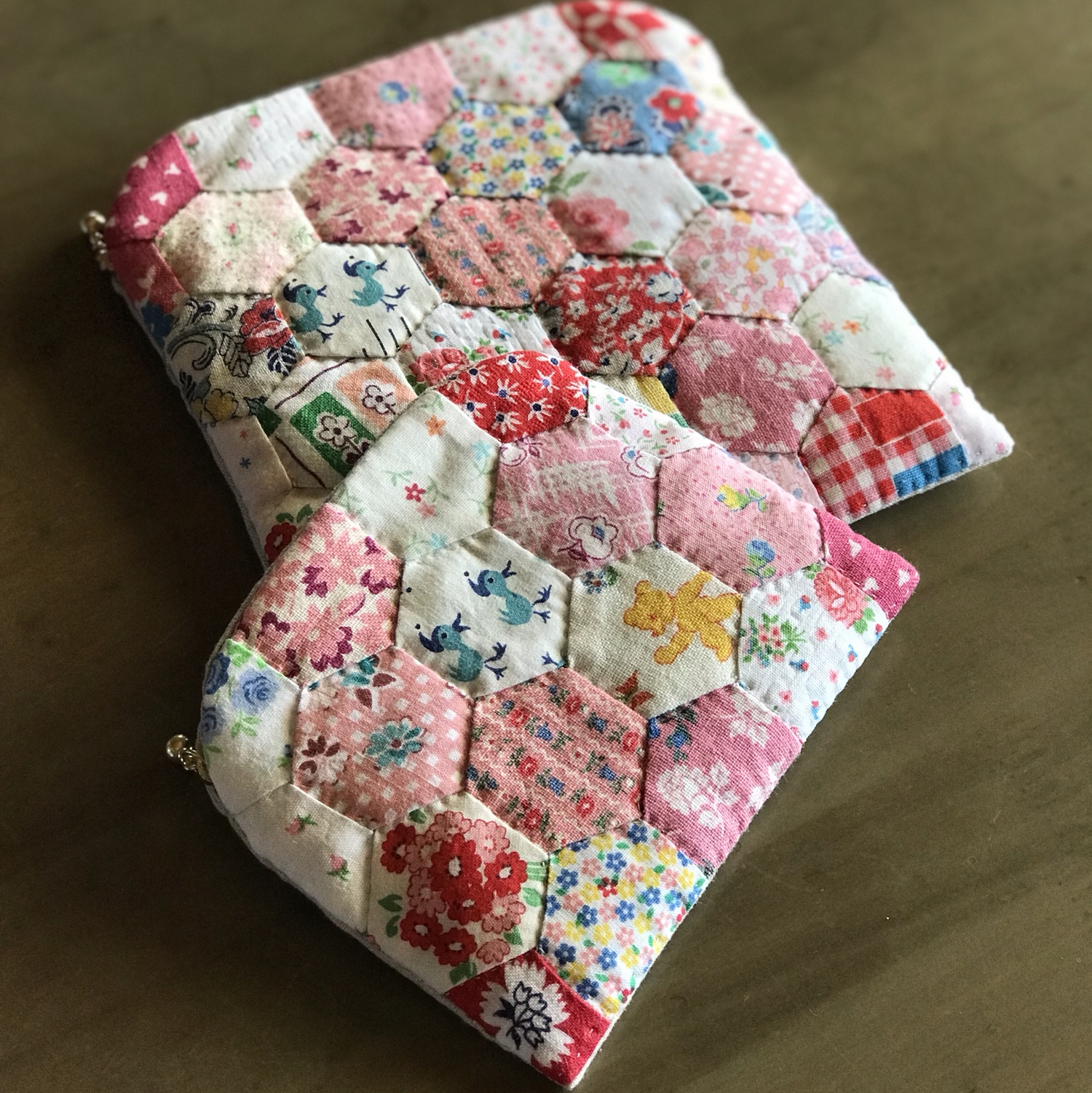 Handmade ❖ フィードサック の パッチワークキルト Handmade フィードサック の パッチワークキルト-公式専門店