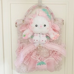 メルヘン🍓シャカシャカ持ち手✨ぬいぐるみ手提げ♡bag☆ゆめかわいい♡ベビー雑貨♡バレエ☆グッズ♡ロリータ☆ファンシー♡白ウサギ♡兎♡イチゴ♡いちご♡ピンク♡ロップ♡メンバーカラー♡推し活