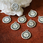 ￥300☆【8個】太陽のヴィンテージシルバーサークルチャーム