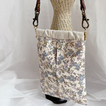 🌟一体型で便利🌟ゴミ箱ポーチ付ポケットティッシュケース⭐️リバティファブリック・ムーンモス（クラシカルブルー）