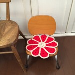 キッズサイズ　お花の円座　赤