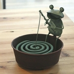 再販🆕お楽しみ寄せ植え小鉢付き♡カエルさんの蚊取線香ホルダー🐸　アウトドア