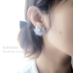 水玉リボンフリルピアス〜水色