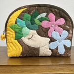 フラガールのハワイアンキルトポーチ