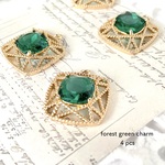 【NEW】4pcs★ charm・forest green（ガラスチャーム）