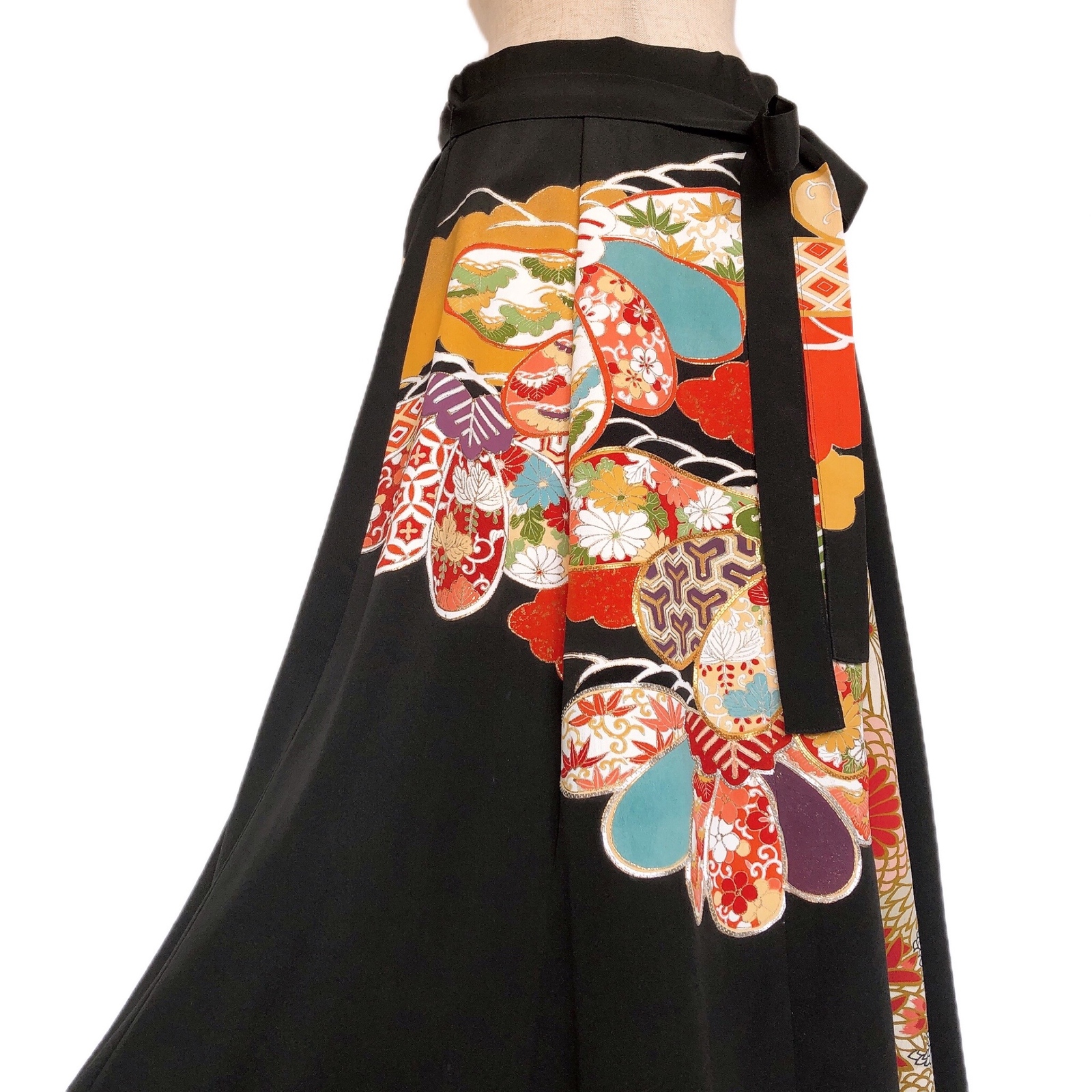 刺繍 黒留袖 ロングスカート 舞台映え リボン フレアスカート 着物 