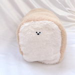 切る前の食パン宇宙人くんのぬいぐるみ