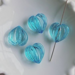 再販無し◆ デッドストック 18mm ハート　ビーズ　クリアブルー