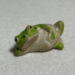カエルの置物